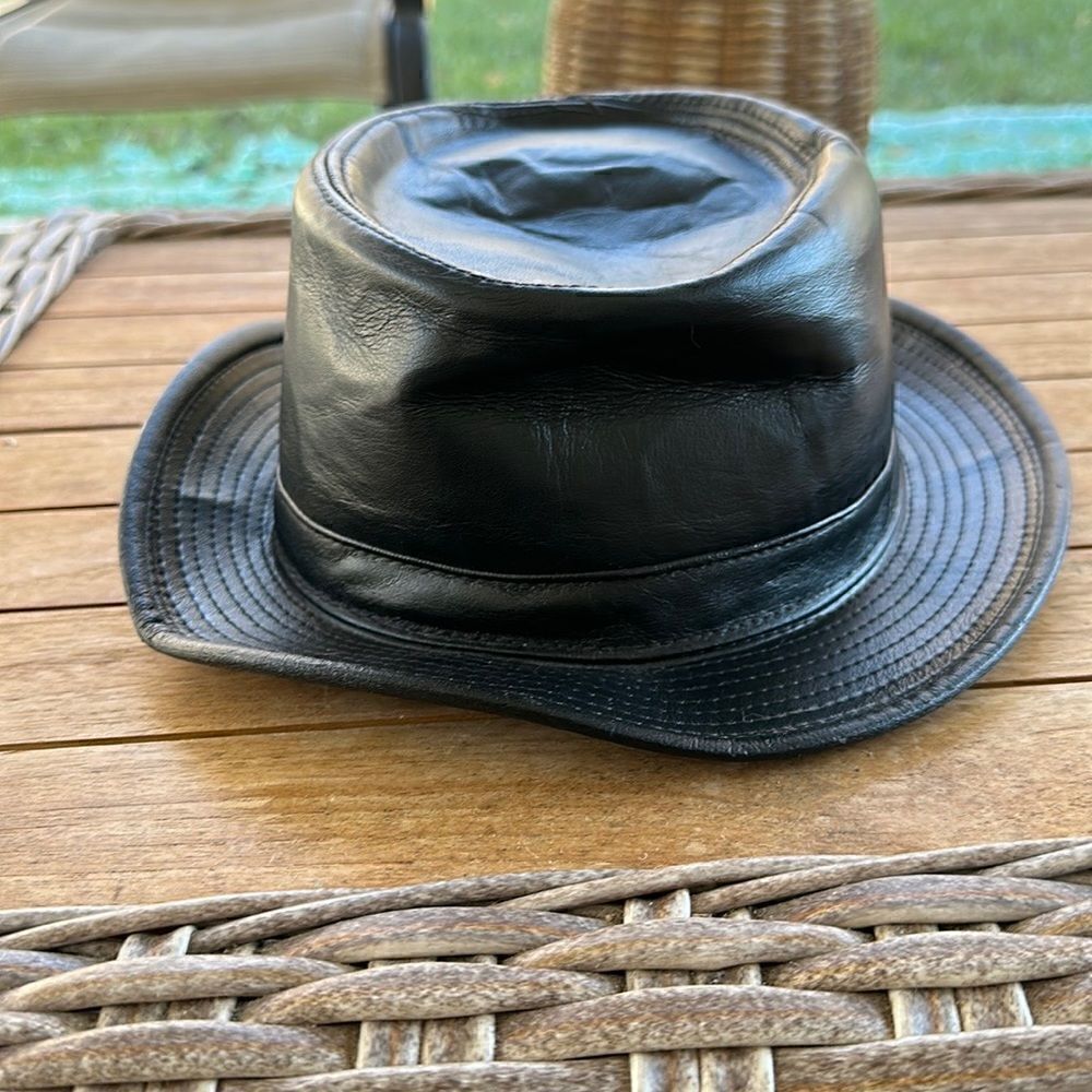 Henschel Hat Company Leather Hat L